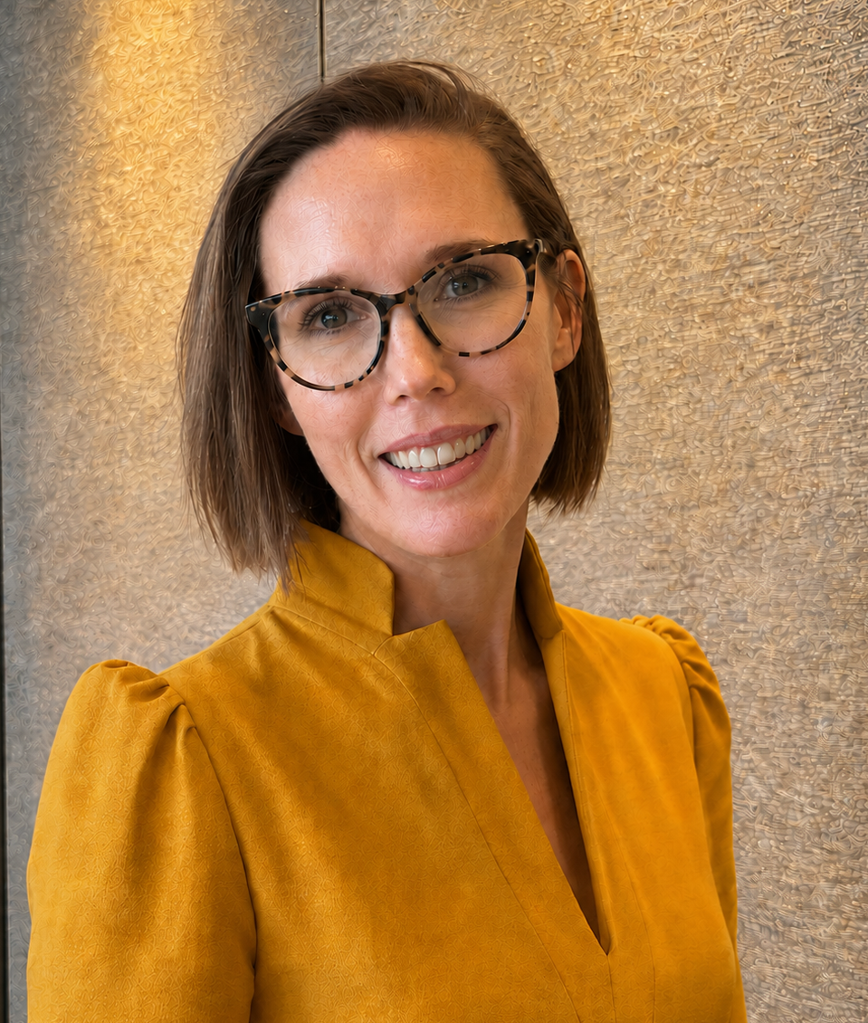 Alison Lindland Headshot Sept 2026-1